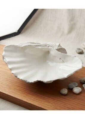 NEW! Faux Shell Planter- Dish -Bowl -SOAP DISH Coastal Beach Decor 9.5"X7"
